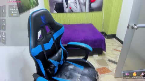       online show from November 2025 03:48:02 PM