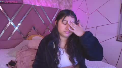 Snapshot of miaa_smiith1 chatting on December 2024 11:29:01 AM miaa_smiith1 online show from December 2024 11:29:01 AM