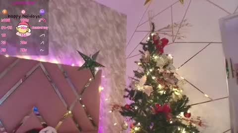 Snapshot of miaa_smiith1 chatting on December 2024 05:42:02 PM miaa_smiith1 online show from December 2024 05:42:02 PM