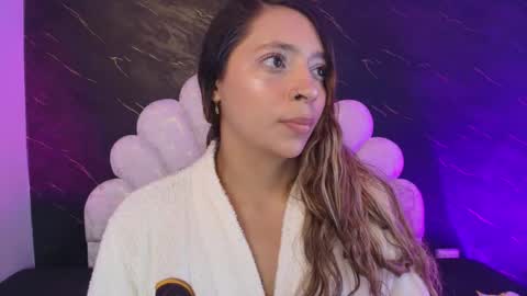 Snapshot of miaabrown__ chatting on May 2026 12:02:01 PM Mia online show from May 2026 12:02:01 PM