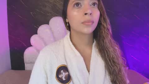 Snapshot of miaabrown__ chatting on May 2026 12:01:01 PM Mia online show from May 2026 12:01:01 PM