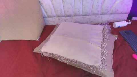 Snapshot of miaabrown__ chatting on June 2026 02:33:01 PM Mia online show from June 2026 02:33:01 PM