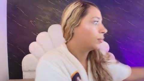 Snapshot of miaabrown__ chatting on July 2026 12:03:01 PM Mia online show from July 2026 12:03:01 PM