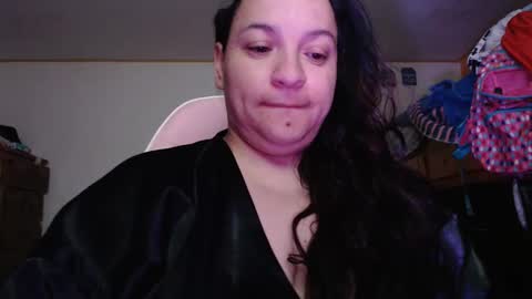 Snapshot of miaabrownn chatting on May 2026 12:34:02 PM MIA online show from May 2026 12:34:02 PM