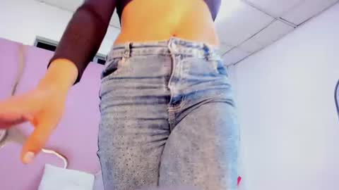 Snapshot of miaacarterss chatting on June 2026 04:50:01 AM miaacarterss online show from June 2026 04:50:01 AM