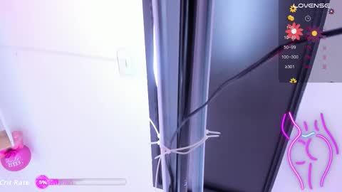 MIA LOVE online show from January 2026 12:44:02 PM