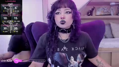 Mia online show from September 2025 03:07:02 AM