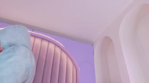 miaanderson__ online show from April 2026 12:30:02 PM