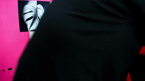 Mia - Teylor online show from December 2025 07:21:01 PM