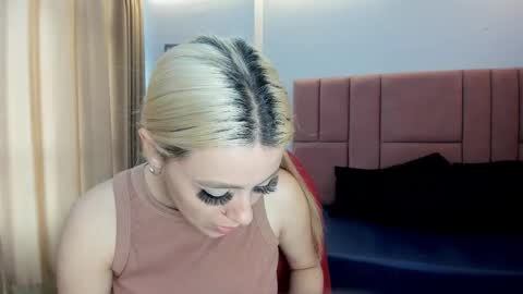 MiaCarper online show from March 2026 08:56:01 PM