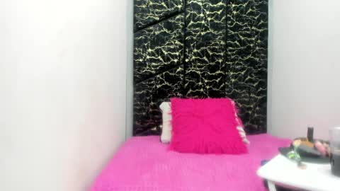 MiaCours online show from June 2026 01:01:02 PM