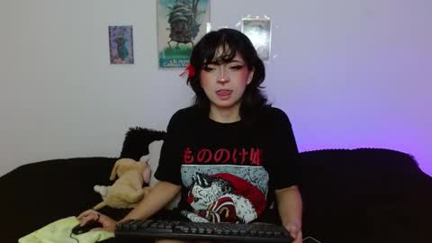 Mia david      online show from April 2026 08:35:02 PM