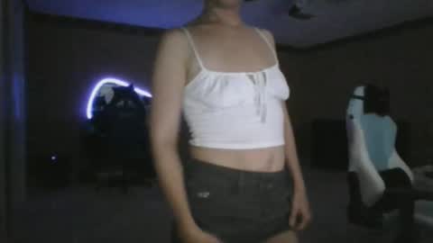 Snapshot of miaellababy chatting on May 2026 02:41:02 AM miaellababy online show from May 2026 02:41:02 AM