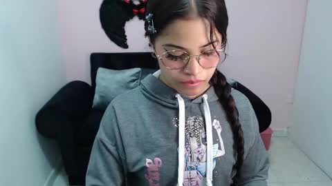 miafuckpussyhard online show from October 2025 12:23:01 PM