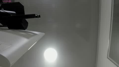 Miah Collins online show from September 2025 11:32:02 AM