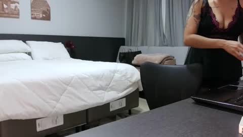 Snapshot of miahale chatting on December 2024 12:18:01 AM Ms Mia  Owner Of  Your Mind online show from December 2024 12:18:01 AM