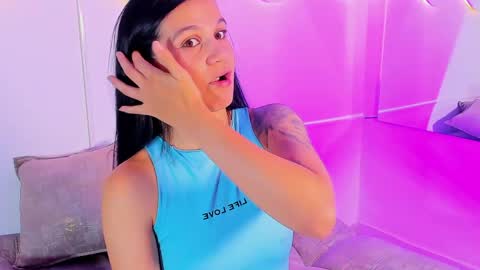 Snapshot of miahansson chatting on May 2026 08:37:01 PM MIA online show from May 2026 08:37:01 PM