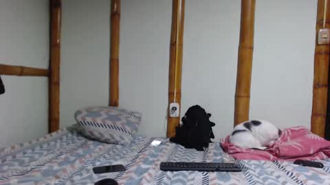 Mia  Sam online show from February 2025 01:11:01 PM