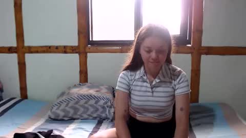 Mia  Sam online show from October 2025 04:16:01 PM