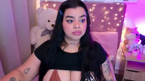 Miah Joness online show from February 2026 10:30:01 PM