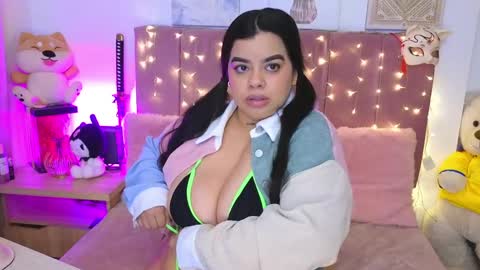 Snapshot of miahjoness chatting on June 2026 12:11:01 AM Miah Joness online show from June 2026 12:11:01 AM