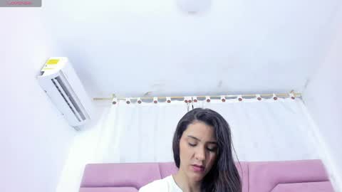 Snapshot of miajhonsonx chatting on May 2026 01:49:02 PM miajhonsonx online show from May 2026 01:49:02 PM