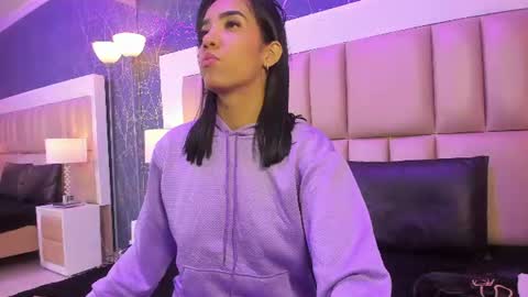 Snapshot of miakarsson chatting on June 2026 09:59:02 PM Mia online show from June 2026 09:59:02 PM