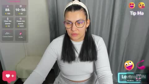 Snapshot of miakittyy chatting on February 2026 10:55:01 PM Mia Kittyy online show from February 2026 10:55:01 PM