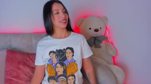 miakris1 online show from February 2025 10:49:01 AM