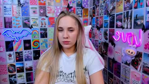 miamilas online show from December 2025 03:30:01 PM