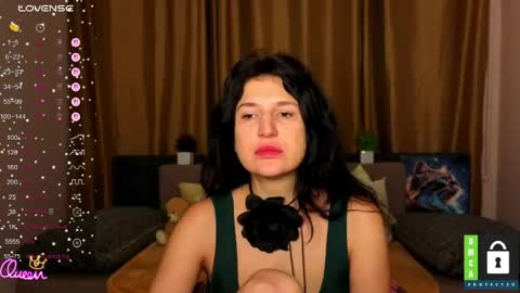 Snapshot of miamilff_sugar chatting on June 2026 06:15:02 AM Alianna online show from June 2026 06:15:02 AM