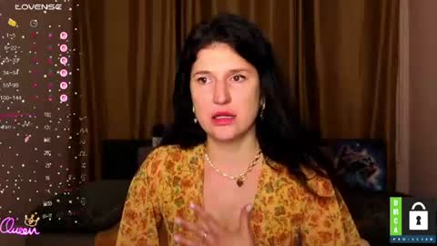 Snapshot of miamilff_sugar chatting on June 2026 08:26:01 AM Alianna online show from June 2026 08:26:01 AM