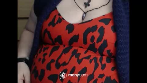 Snapshot of miamimistress chatting on May 2026 01:43:02 PM maya online show from May 2026 01:43:02 PM