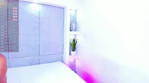 Mia Mistrex online show from September 2025 04:51:02 AM