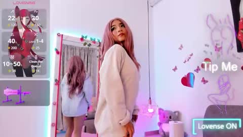 mia online show from April 2026 12:58:02 PM