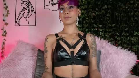 Snapshot of miamorgann chatting on October 2025 12:33:01 PM Mia Morgann online show from October 2025 12:33:01 PM