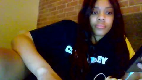 MiaMuffn online show from November 2025 02:34:01 AM