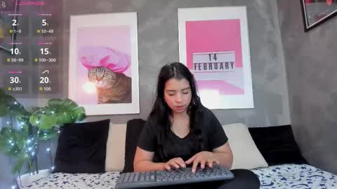 Mia online show from January 2026 07:52:02 PM