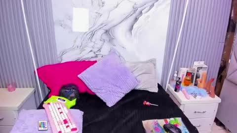 Snapshot of miarose_69 chatting on July 2026 04:40:01 AM Miarose 69 online show from July 2026 04:40:01 AM