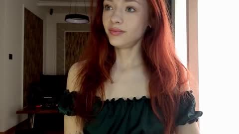 Mia online show from March 2026 07:12:01 AM