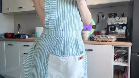 Snapshot of miarouge_me chatting on July 2026 05:12:02 PM Mia online show from July 2026 05:12:02 PM