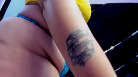 MiaRouse online show from April 2026 11:07:01 PM