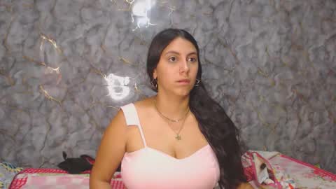 Snapshot of miarouse1531 chatting on December 2025 10:40:01 PM miarouse1531 online show from December 2025 10:40:01 PM