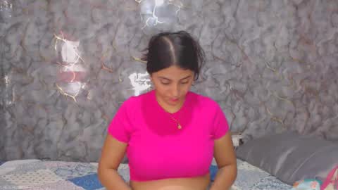 Snapshot of miarouse1531 chatting on February 2026 09:19:01 PM miarouse1531 online show from February 2026 09:19:01 PM