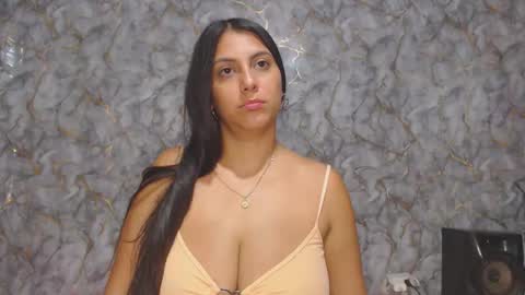 Snapshot of miarouse1531 chatting on March 2026 07:15:01 AM miarouse1531 online show from March 2026 07:15:01 AM