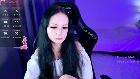 Snapshot of miascarlettttt chatting on February 2026 04:16:01 PM Mia online show from February 2026 04:16:01 PM