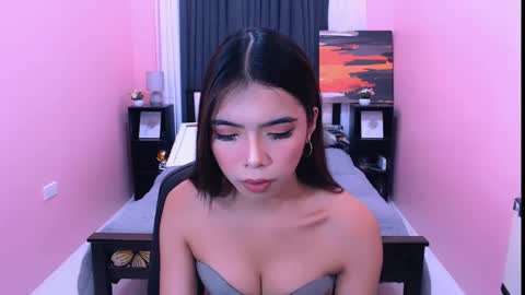 Snapshot of miasmith09 chatting on March 2026 06:50:02 AM Pau and jence online show from March 2026 06:50:02 AM