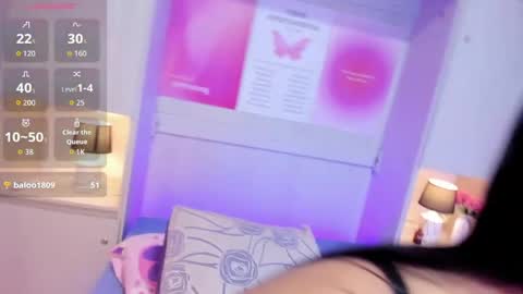 Snapshot of miaturnerr_ chatting on June 2026 04:17:02 AM miaturnerr_ online show from June 2026 04:17:02 AM