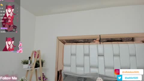 Mia Villalobos online show from January 2025 06:34:02 PM