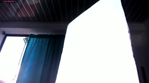 Snapshot of miavillalobos_ chatting on April 2026 10:45:01 PM Mia Villalobos online show from April 2026 10:45:01 PM